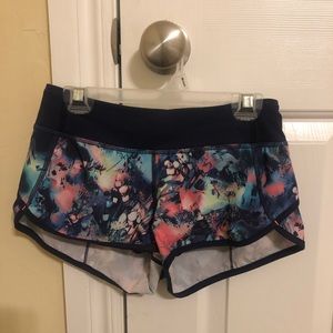 Lululemon girl’s colorful shorts